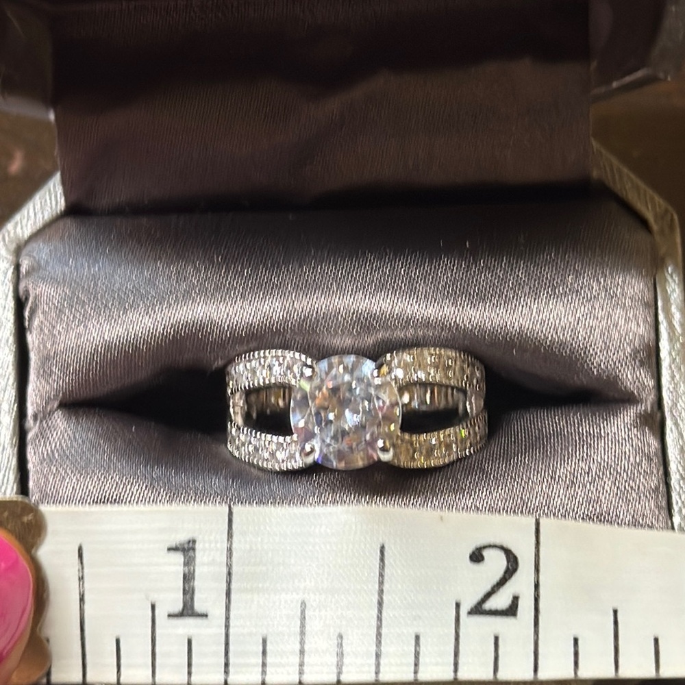 Silver Solitaire Diamond Ring With Side Accents - image 6